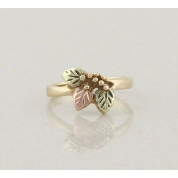 Black Hills Gold Jewelry - 10k Yellow Gold Black Hills Gold Ring Three Leaves Size 7 1/4